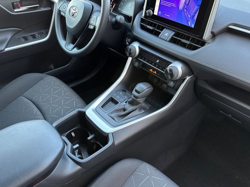 New 2025 Toyota RAV4 XLE image 18