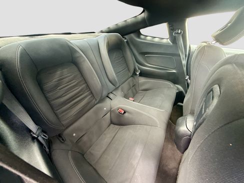 Used 2017 Ford Mustang Coupe image 26