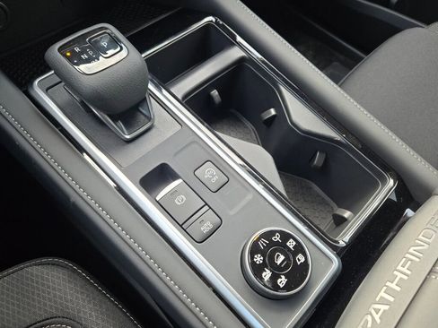 New 2026 Nissan Pathfinder SV AWD/4WD image 27