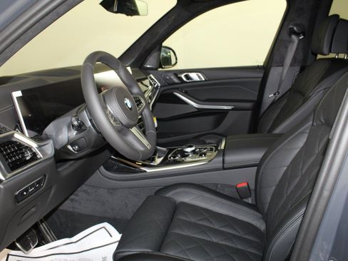 New 2026 BMW X7 xDrive40i w/ Executive Package image 28