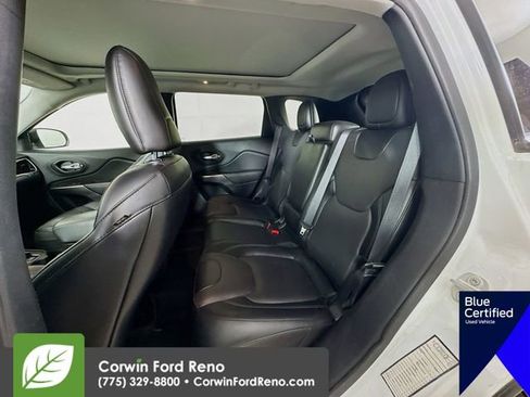 Used 2022 Jeep Cherokee Limited w/ Elite Package image 28