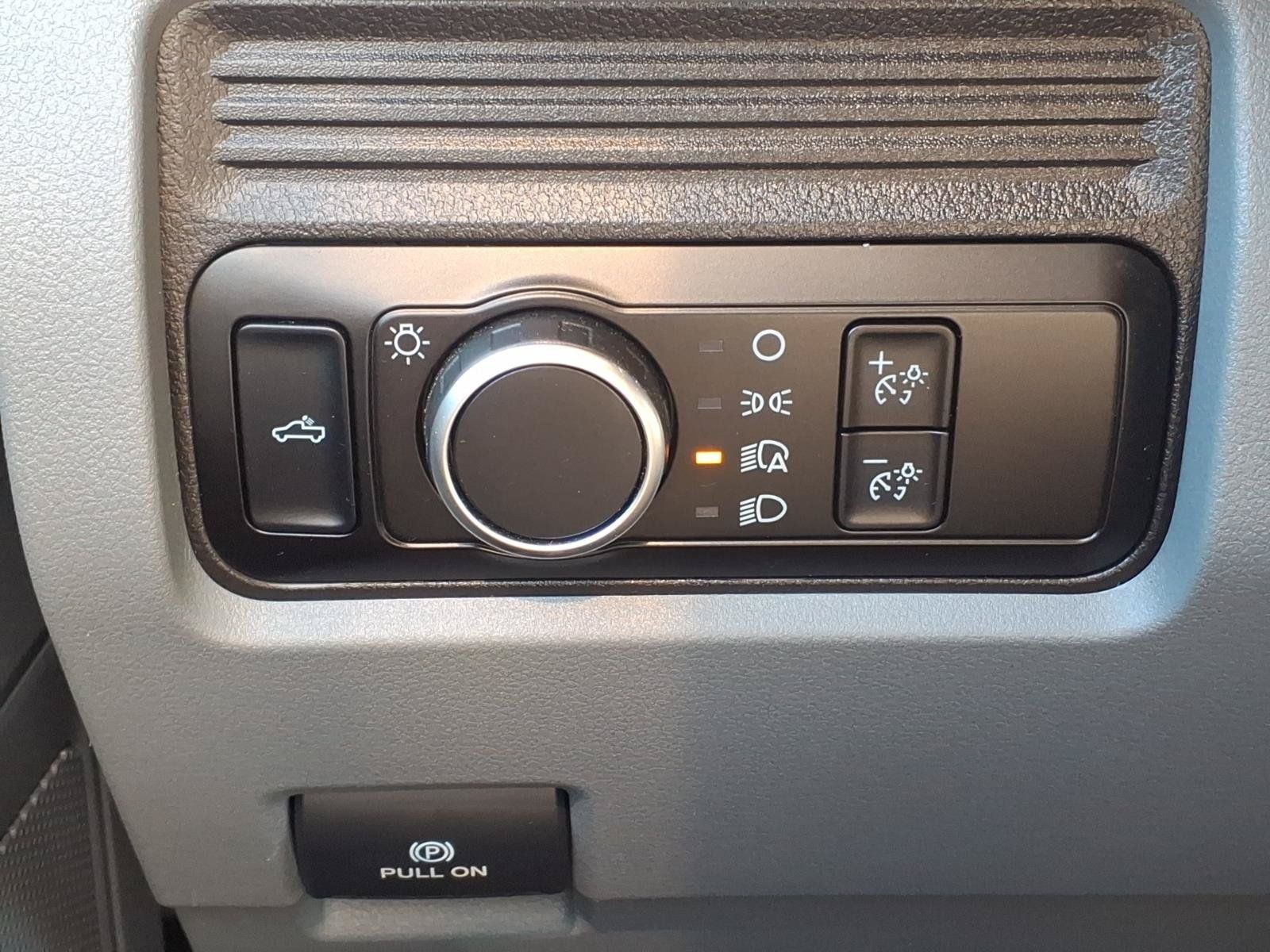 Used 2024 Ford F250 XL RWD image 16