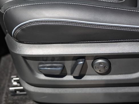 New 2025 INFINITI QX80 Luxe image 26