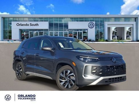 New 2026 Volkswagen Tiguan S image 1