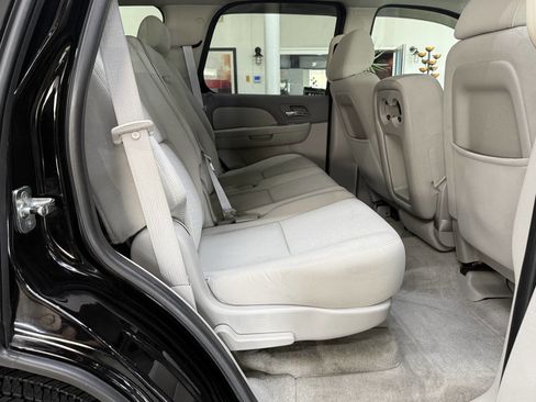 Used 2007 Chevrolet Tahoe LS RWD image 15