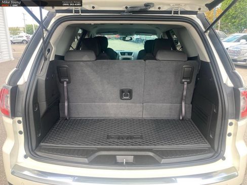 Used 2014 GMC Acadia SLE FWD image 10
