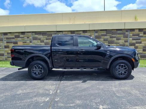 Used 2024 Ford Ranger XLT w/ Equipment Group 301A High AWD/4WD image 11