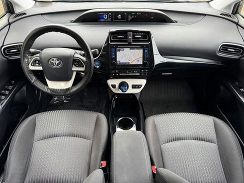 Used 2017 Toyota Prius Prime Plus FWD image 12