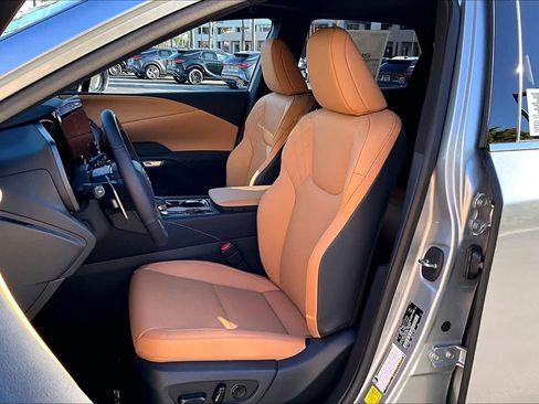 New 2026 Lexus RX 450h AWD image 18