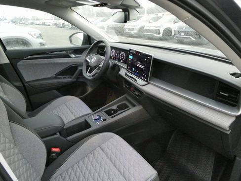 New 2026 Volkswagen Tiguan S AWD/4WD image 28