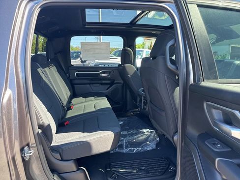 New 2026 RAM 1500 4x4 Crew Cab image 22