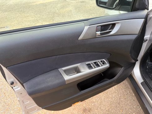 Used 2009 Subaru Forester 2.5X Limited w/ Popular Equipment Group 5A image 27
