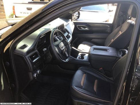 Used 2023 GMC Yukon AT4 image 13