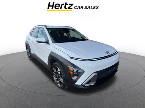 Used 2025 Hyundai Kona SEL image 1
