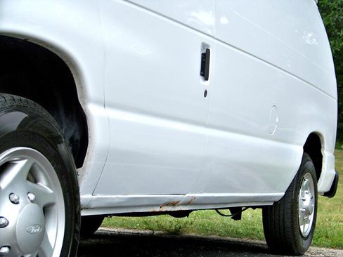 Used 2013 Ford E-150 and Econoline 150 w/ PWR Group image 17