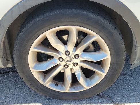 Used 2011 Ford Explorer Limited w/ 301A Rapid Spec Order Code FWD image 7