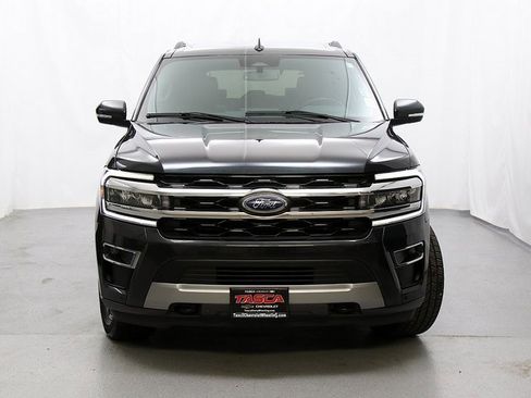 Used 2023 Ford Expedition Limited image 5