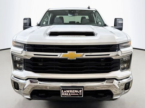 Certified 2025 Chevrolet Silverado 2500 LT w/ Safety Package AWD/4WD image 2