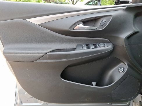 Used 2024 Buick Envista Avenir FWD image 12