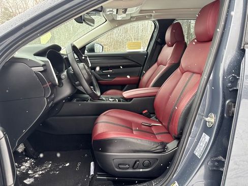 Used 2025 MAZDA CX-50 AWD 2.5 Hybrid w/ Premium Pkg image 37