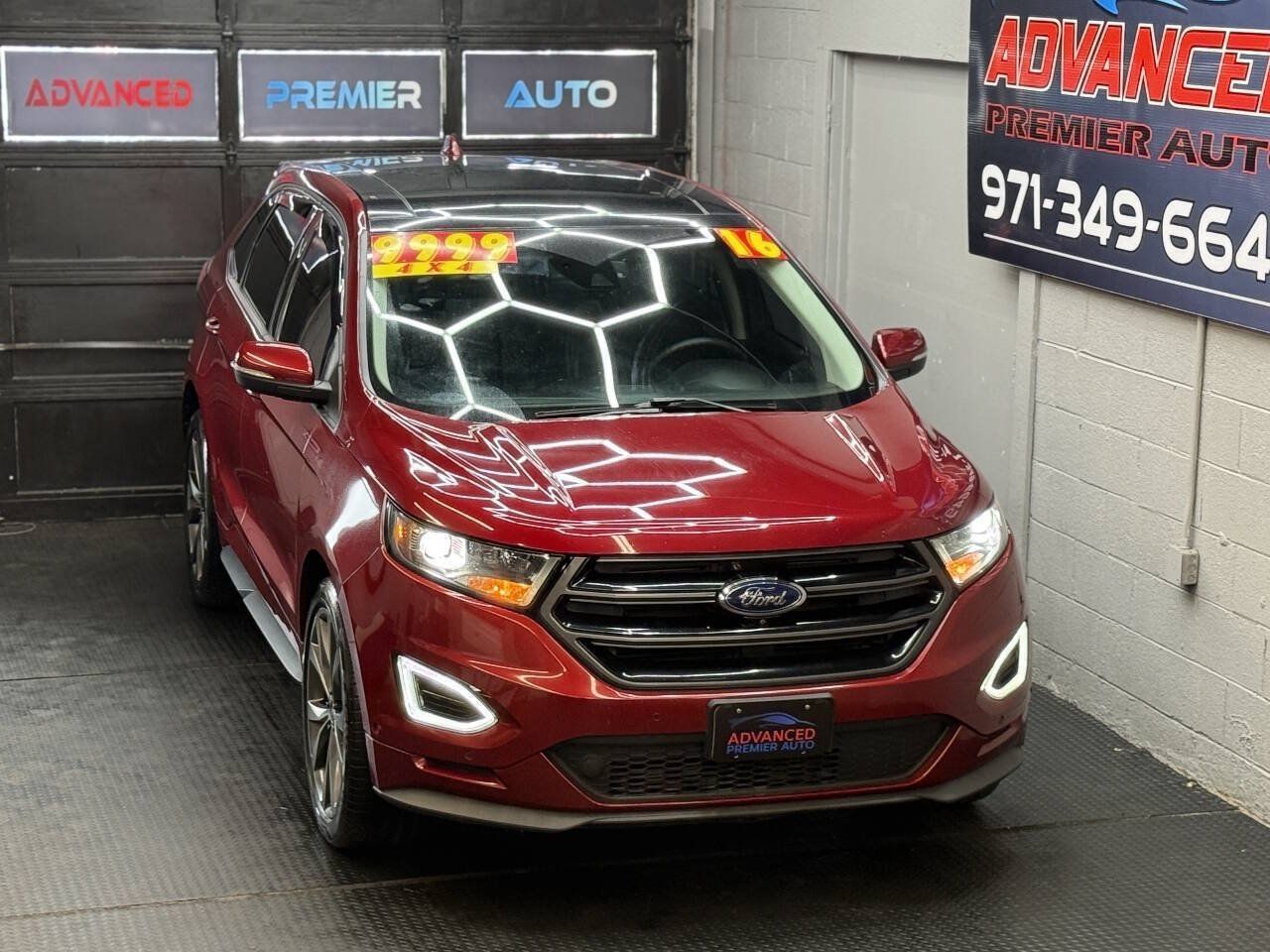 Used 2016 Ford Edge Sport w/ Equipment Group 401A AWD/4WD image 2