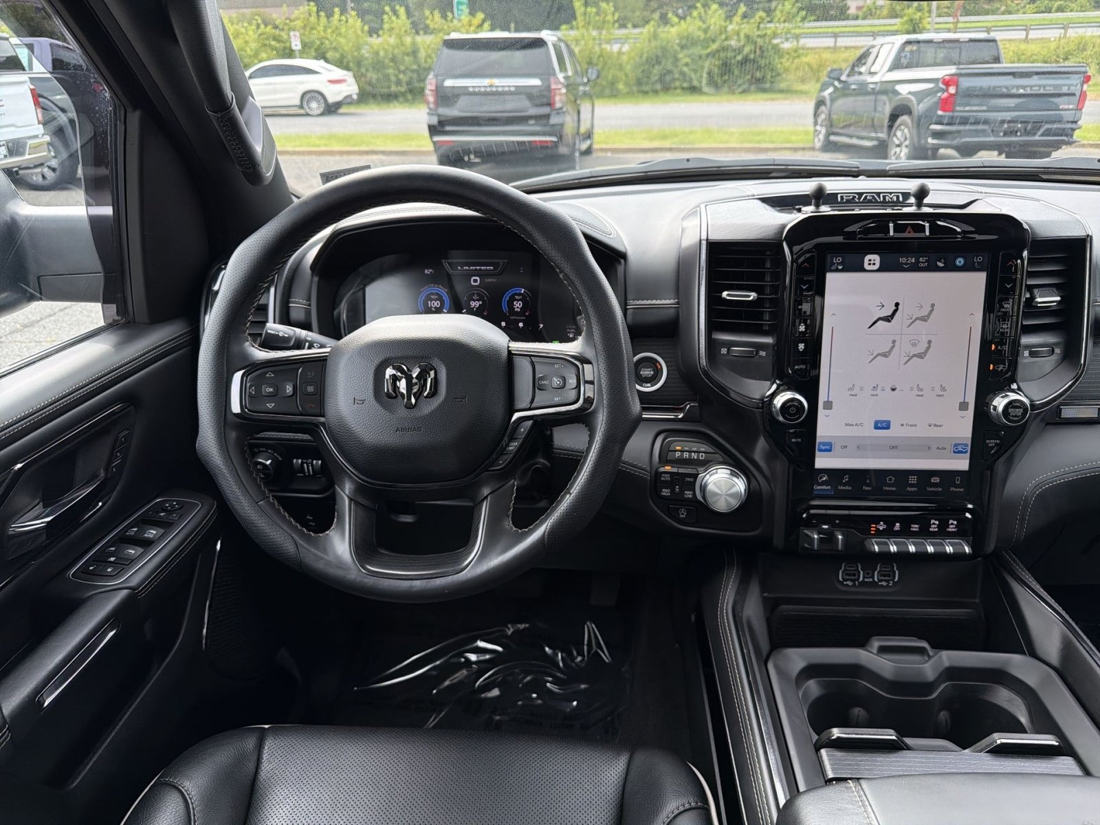 Used 2023 RAM 1500 Limited AWD/4WD image 16