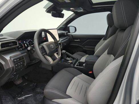 Used 2024 Toyota Tacoma TRD Off-Road w/ TRD Off Road Upgrade Package image 13