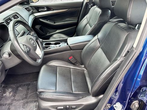 Used 2023 Nissan Maxima SL FWD image 22
