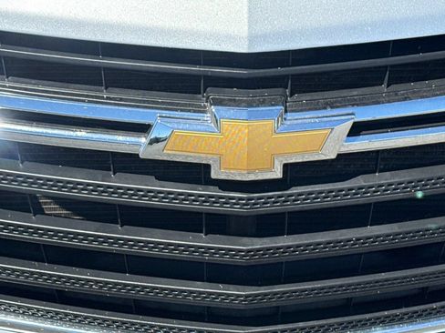Used 2021 Chevrolet Traverse LS w/ LPO, Floor Liner Package AWD/4WD image 47