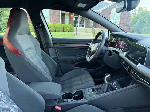 Used 2022 Volkswagen GTI S FWD image 29