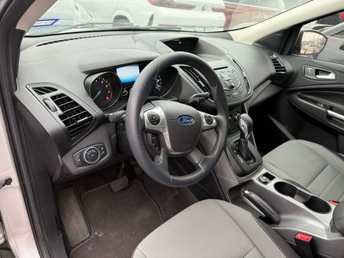 Used 2016 Ford Escape SE image 7