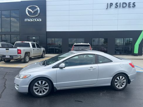 Used 2009 Honda Civic EX image 2