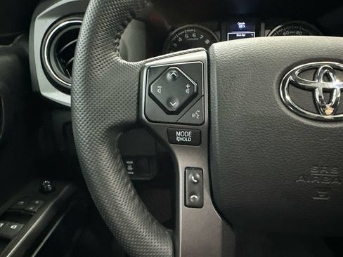 Used 2021 Toyota Tacoma TRD Pro AWD/4WD image 26