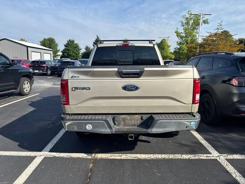 Used 2017 Ford F150 XLT w/ Equipment Group 302A Luxury RWD image 4