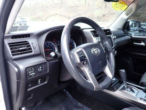 Certified 2018 Toyota 4Runner SR5 Premium image 15