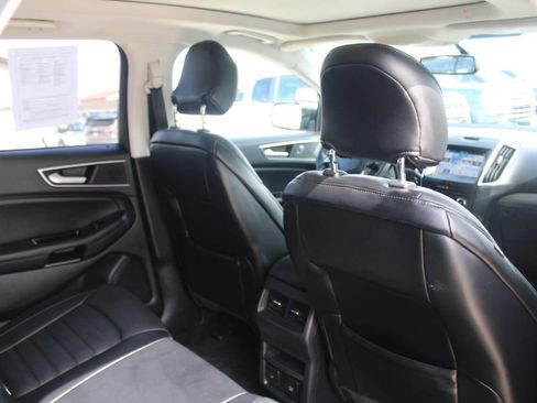 Used 2016 Ford Edge SEL w/ Equipment Group 201A image 10