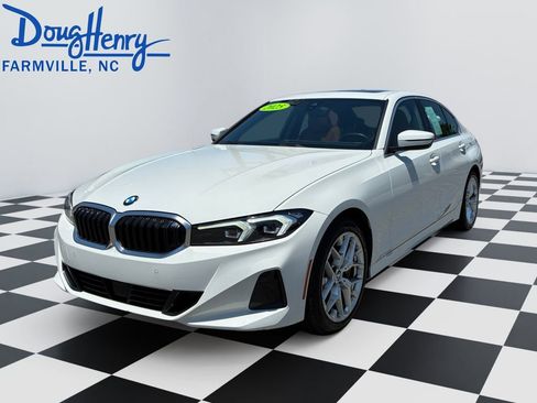Used 2025 BMW 330i Sedan RWD image 1