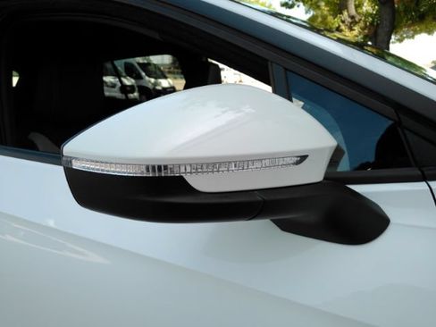 Used 2023 Volkswagen ID.4 Pro RWD image 22