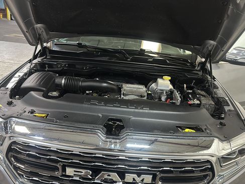 Used 2020 RAM 1500 Limited AWD/4WD image 13