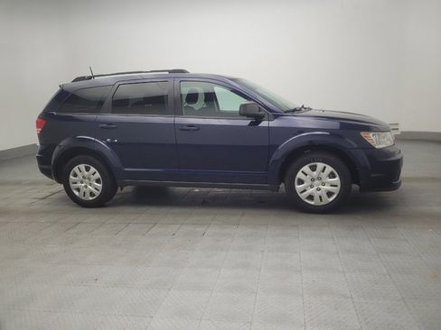 Used 2019 Dodge Journey SE FWD image 11