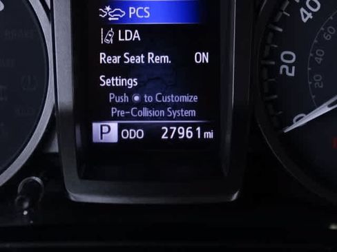 Certified 2023 Toyota Tacoma TRD Off-Road w/ TRD Premium Off Road Package AWD/4WD image 26