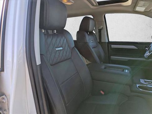 Used 2018 Toyota Tundra Platinum image 20