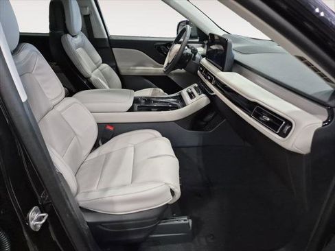 New 2026 Lincoln Aviator Reserve image 17