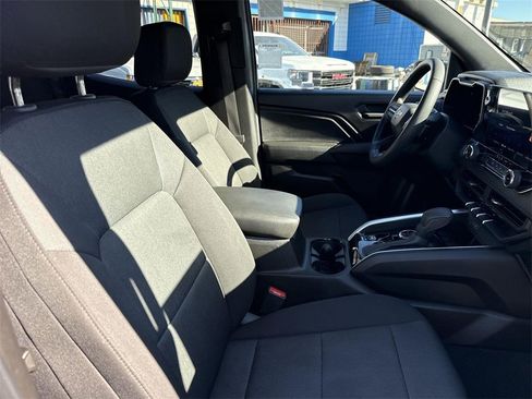 Used 2023 Chevrolet Colorado W/T w/ Advanced Trailering Package image 26