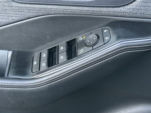 Certified 2023 Nissan Rogue SV image 21