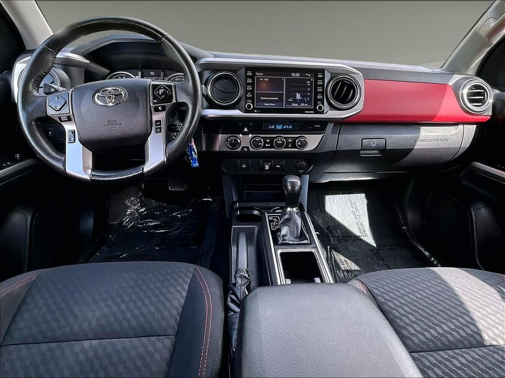 Certified 2021 Toyota Tacoma SR5 AWD/4WD image 21