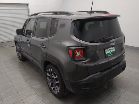 Used 2020 Jeep Renegade Latitude FWD image 5