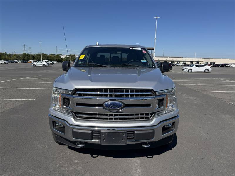Used 2018 Ford F150 XLT w/ Equipment Group 302A Luxury AWD/4WD image 3