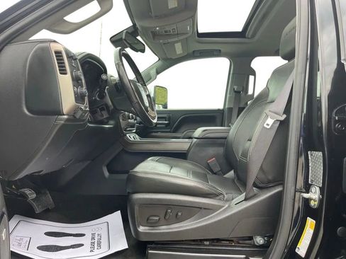 Used 2018 GMC Sierra 3500 Denali w/ Duramax Plus Package AWD/4WD image 14