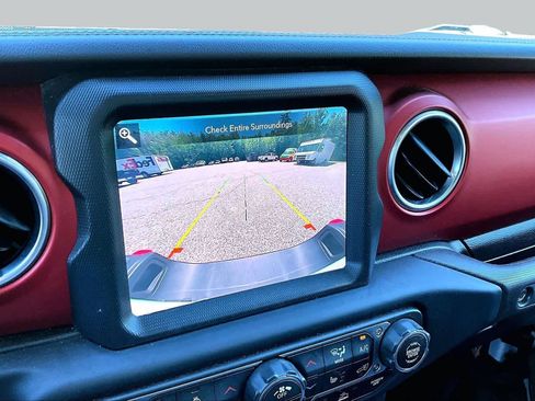 Used 2020 Jeep Gladiator Rubicon AWD/4WD image 29